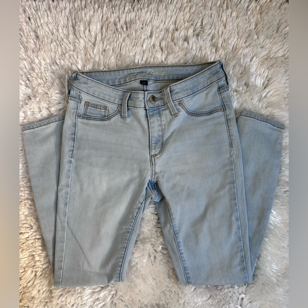 Universal Thread Jeans Bundle - 26s (Short) - image 4
